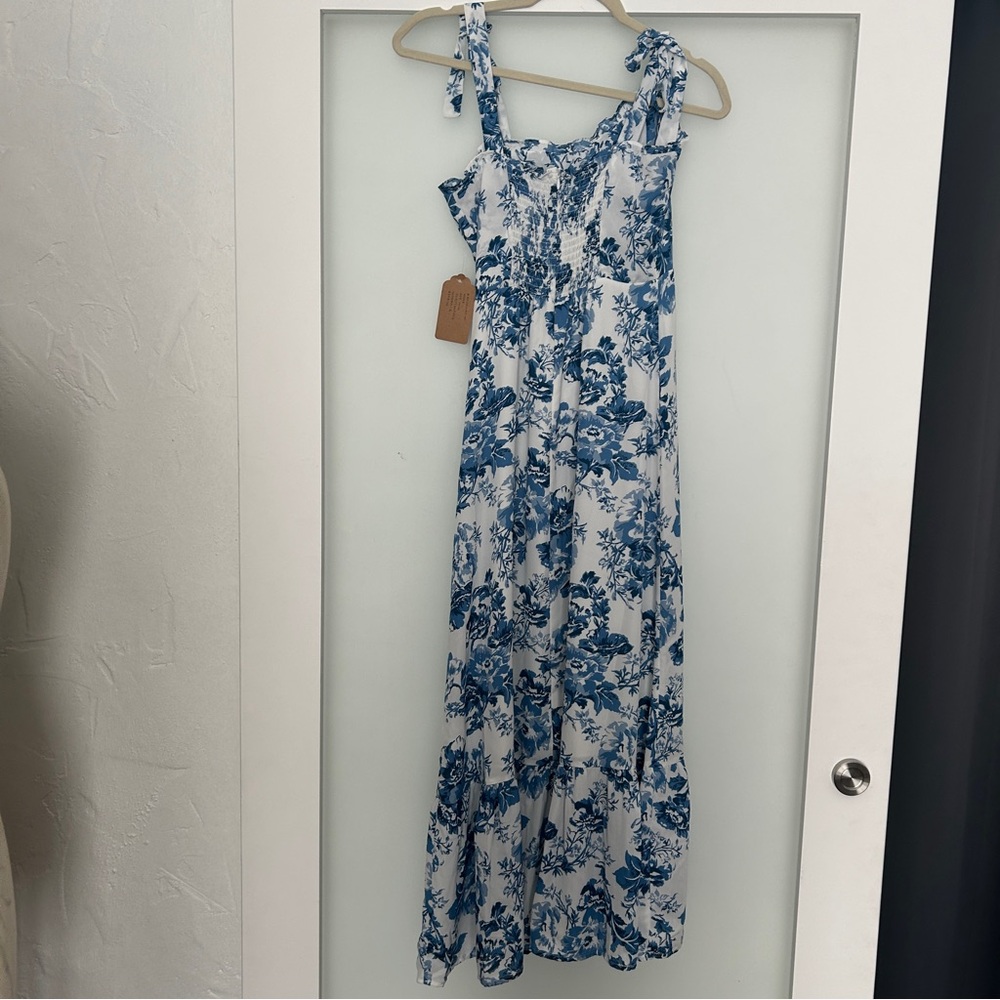 NEW Reformation Nikita Midi Dress in Olympia print blue white floral 6 - Picture 7 of 9